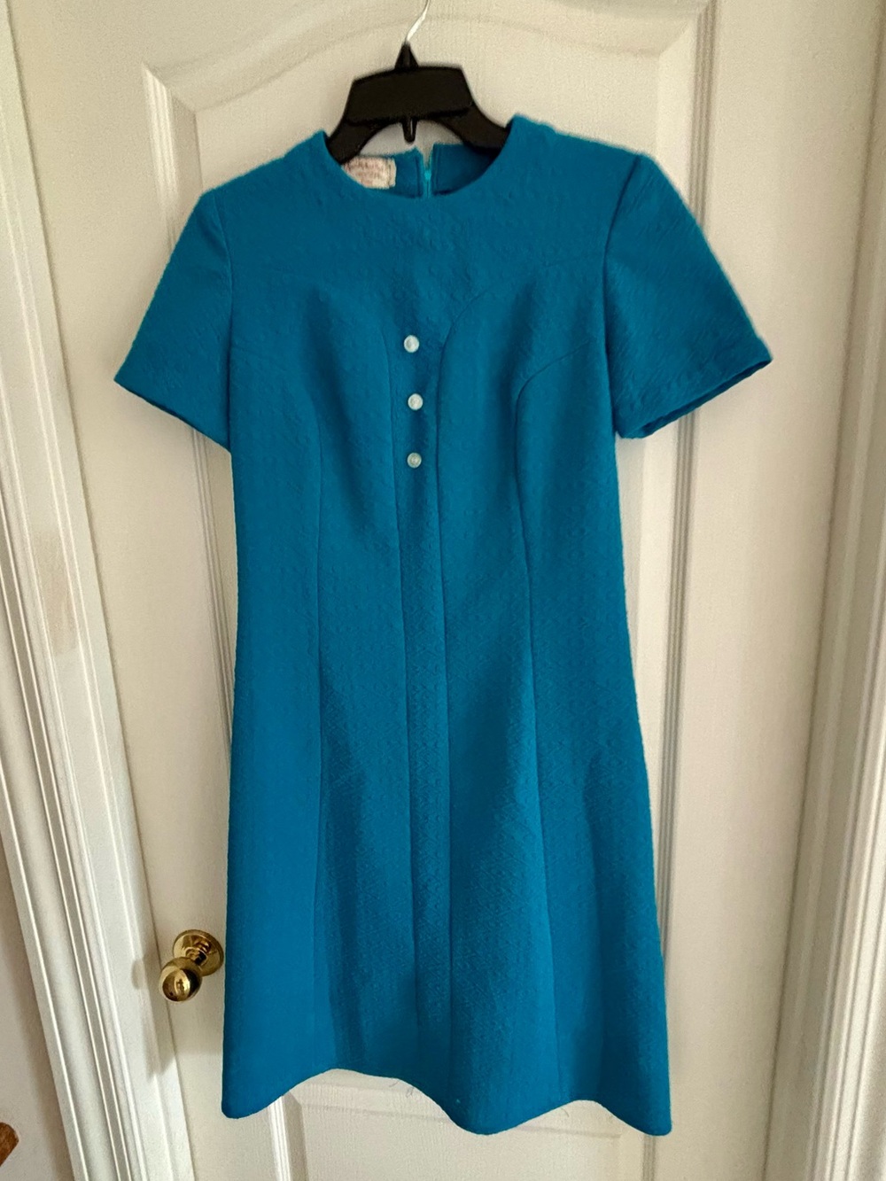 Vintage 60s 70s handmade unique aqua blue knit midi dress short sleeve sz 6?